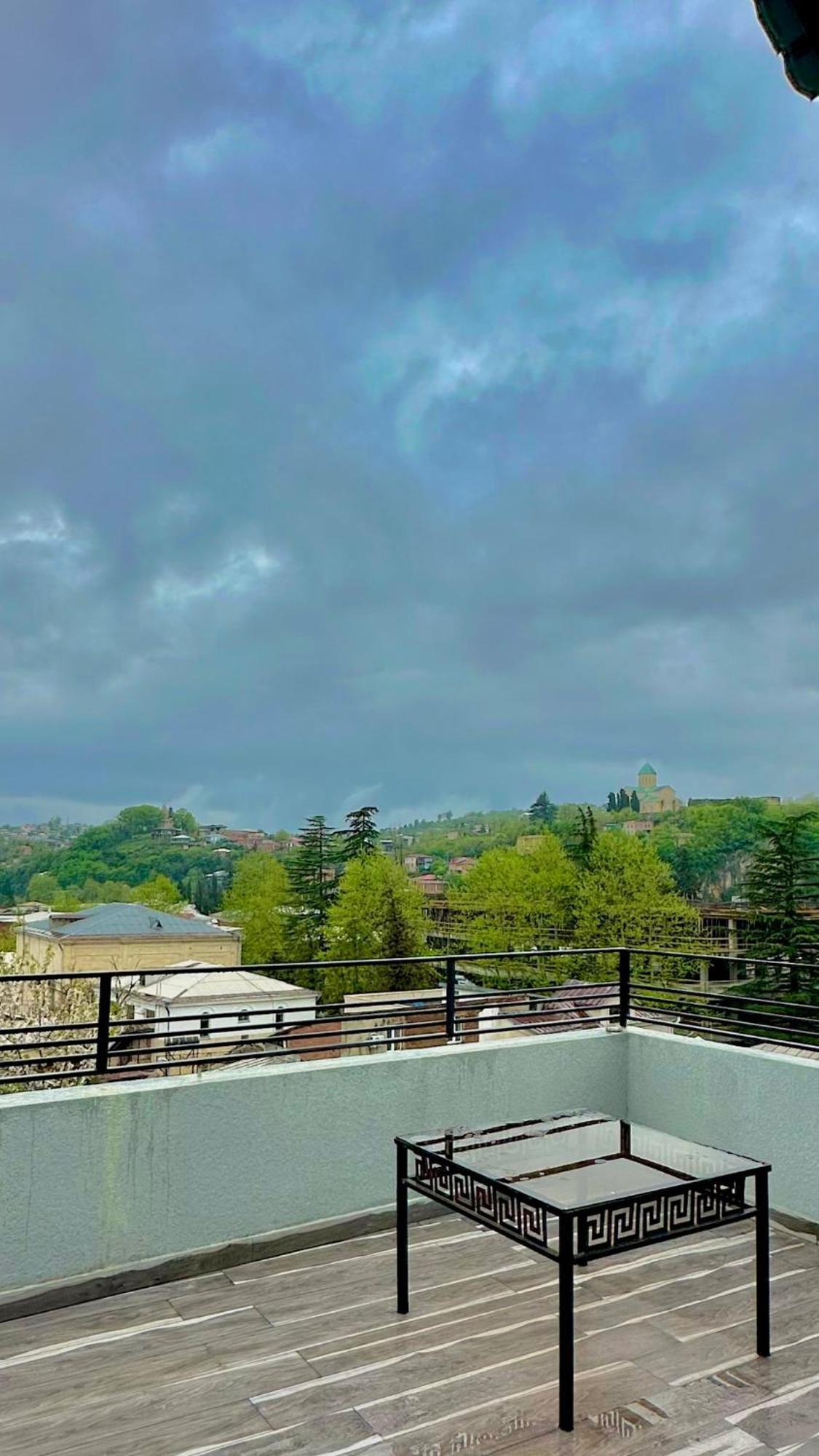 Hotel Balcony Kutaisi Luaran gambar