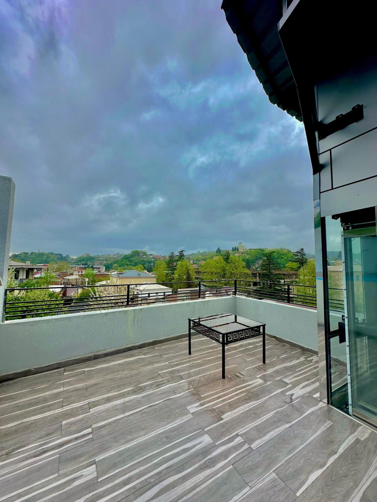 Hotel Balcony Kutaisi Luaran gambar